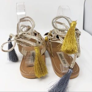 steve madden charm sandals